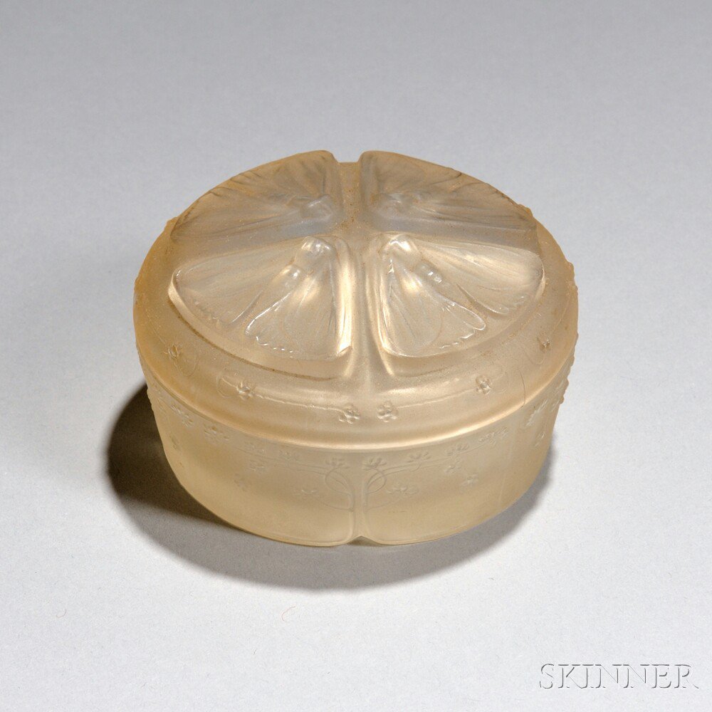 Appraisal: R Lalique Quatre Papillons Powder Box c - the foliate-molded