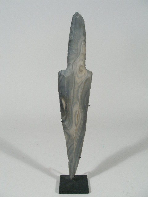 Appraisal: Pre-Classic Mayan Dagger banded gray flint uniface with secondary flaking