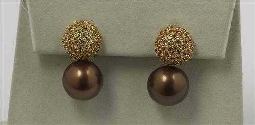 Appraisal: PEARL AND SAPPHIRE CLIP EARRINGS Yellow gold Very fancy clip