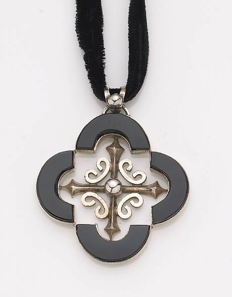 Appraisal: A Mexican sterling silver and black onyx pendant Antonio Pineda