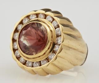 Appraisal: Man's K Yellow Gold Dinner Ring with a round mm