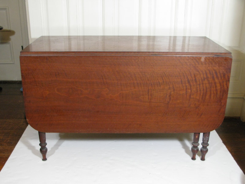 Appraisal: NC Drop Leaf Dining Table ca - highly figured walnut