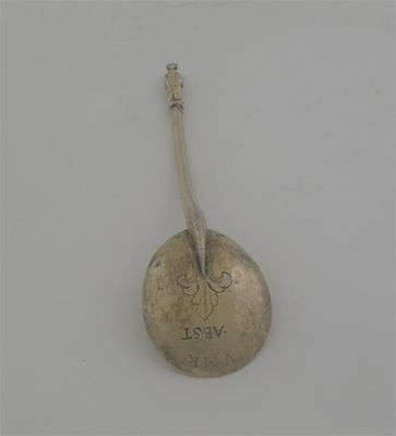 Appraisal: A late th century Swiss silvergilt apostle spoon with a