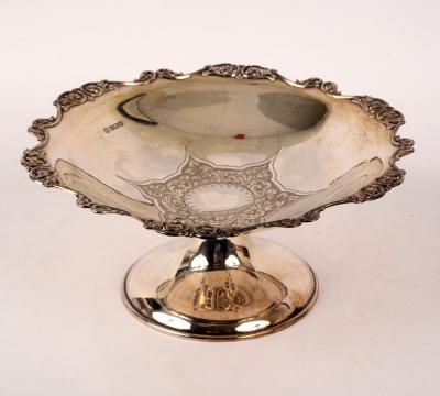 Appraisal: An Edwardian silver tazza Cooper Brothers Sons Sheffield with wavy