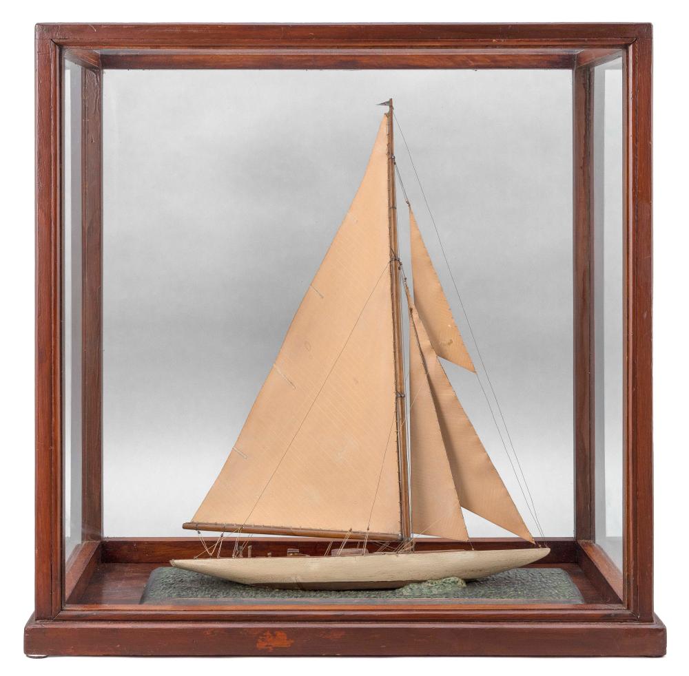 Appraisal: RARE PERIOD RIGGED MODEL OF THE AMERICA'S CUP DEFENDER RAINBOW