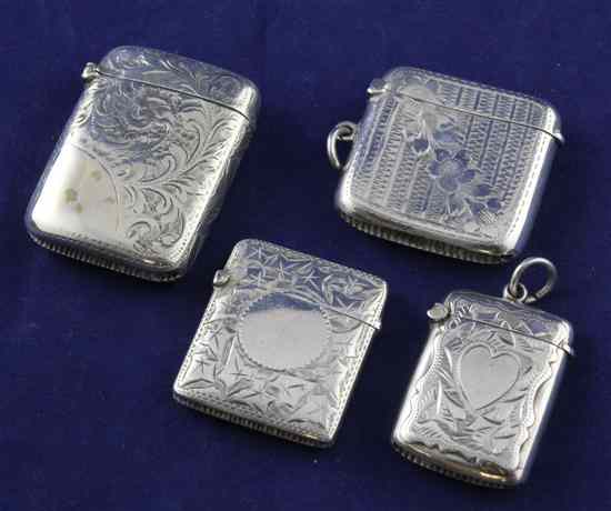 Appraisal: An Edwardian silver vesta case engraved with leaves and vacant