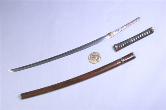 Appraisal: JAPANESE LONG SWORD KATANA Showa period Gendaito blade samurai style