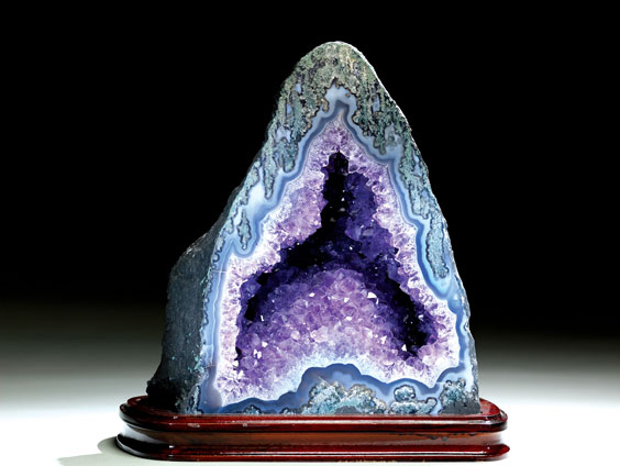 Appraisal: AMETHYST GEODE Brazil Brazilian amethyst geodes are usually formed in