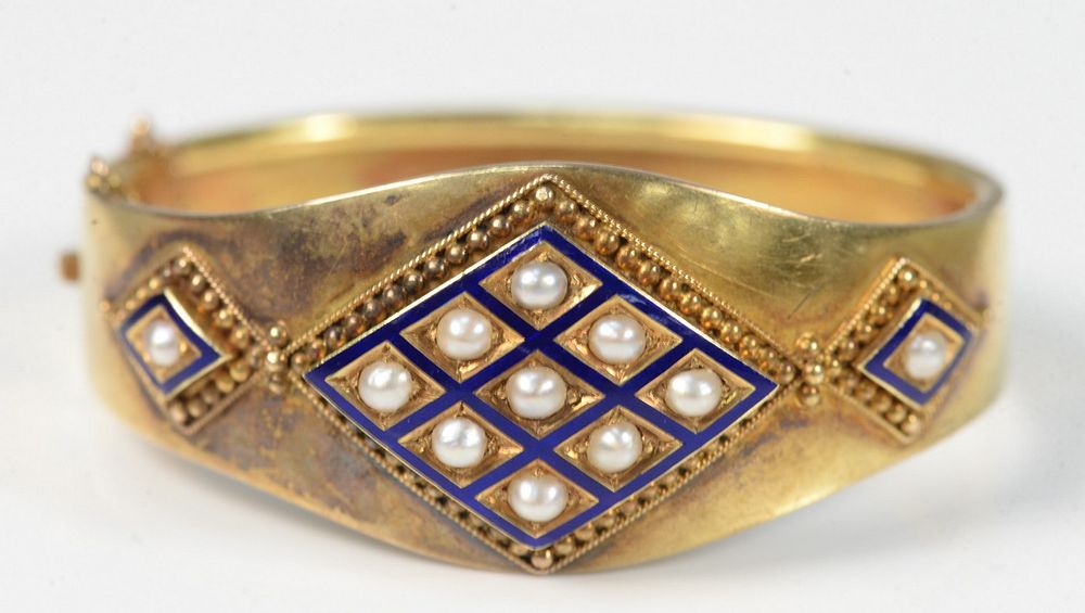 Appraisal: K Yellow Gold Victorian Bangle Bracelet tested as K blue