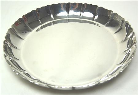 Appraisal: A modern Irish silver strawberry dish RH Dublin of typical