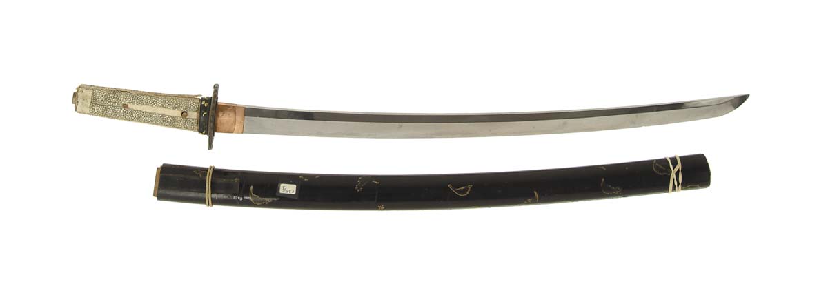 Appraisal: JAPANESE WAKIZASHI shinogi zukuri blade ubu nakago two mekugi ana