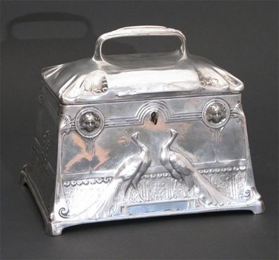 Appraisal: An Orivit pewter casket with hinged cover cast in low