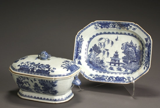 Appraisal: Chinese Export Blue and White Covered Tureen and Undertray Daoguang