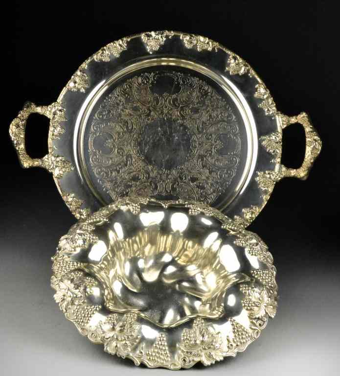 Appraisal: Silverplated Tray and Large DishConsisting of a tray with two