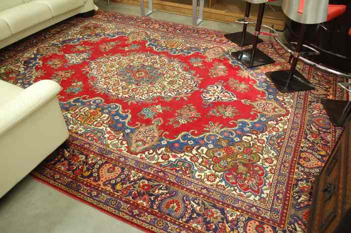 Appraisal: PERSIAN TABRIZ CARPET East Azerbaijan Province northwestern Iran floral and