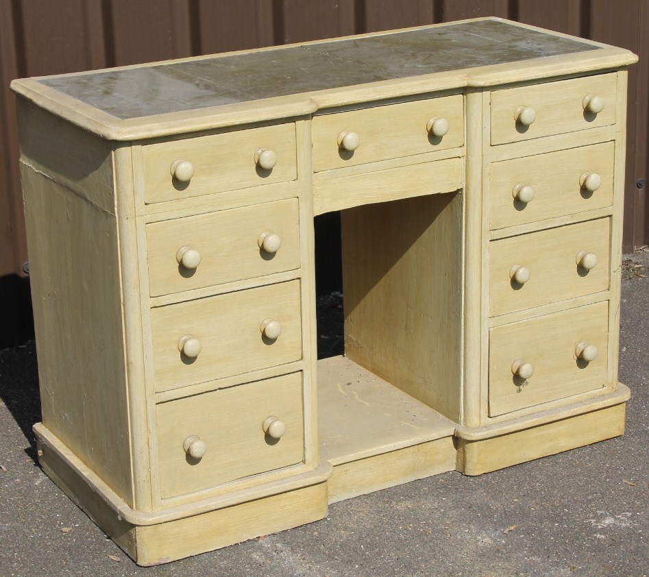 Appraisal: A thC desk the inverted top set with a section