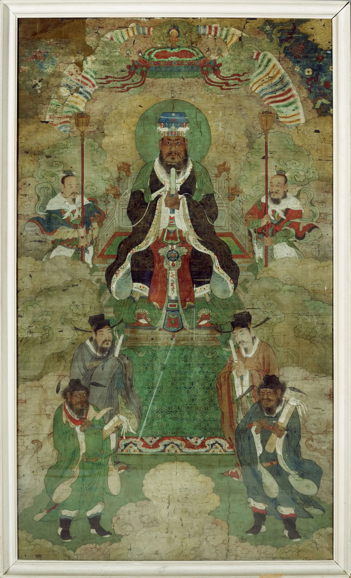 Appraisal: LARGE CHINESE SCROLL OF EMPEROR AND ATTENDANTS WITH A CLOUD-FORM