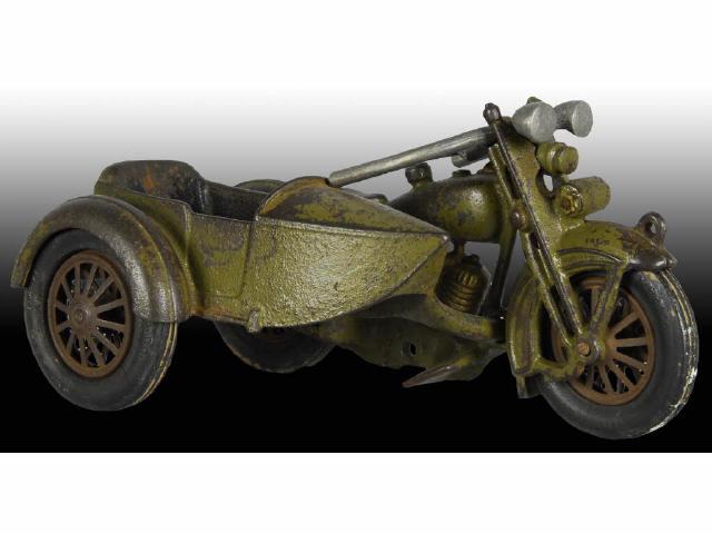 Appraisal: Cast Iron Hubley Harley-Davidson Motorcycle Toy Description Olive drab motorcycle