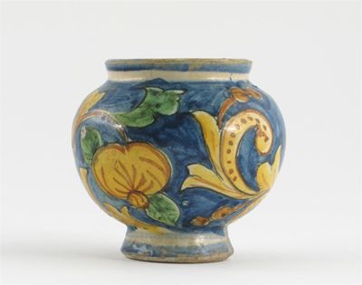 Appraisal: A Cantagirone maiolica small globular jar painted with scrolling flowers