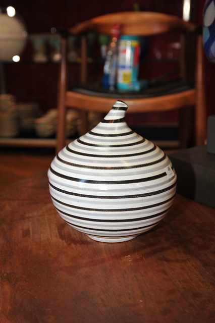 Appraisal: STIG LINDBERG - A CERAMIC BOWL AND LID manufactured by