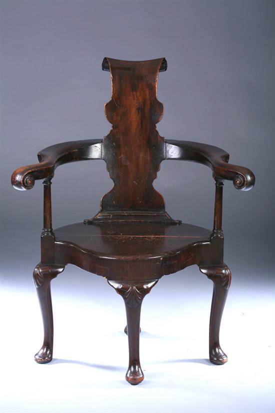 Appraisal: GEORGE I STYLE ROUND-ABOUT CHAIR th century as is Unusual