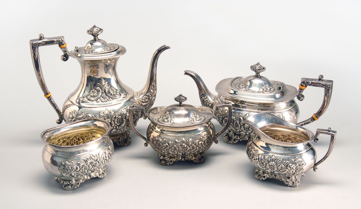 Appraisal: FIVE-PIECE STERLING SILVER TEA SET BY AMSTON Consists of a