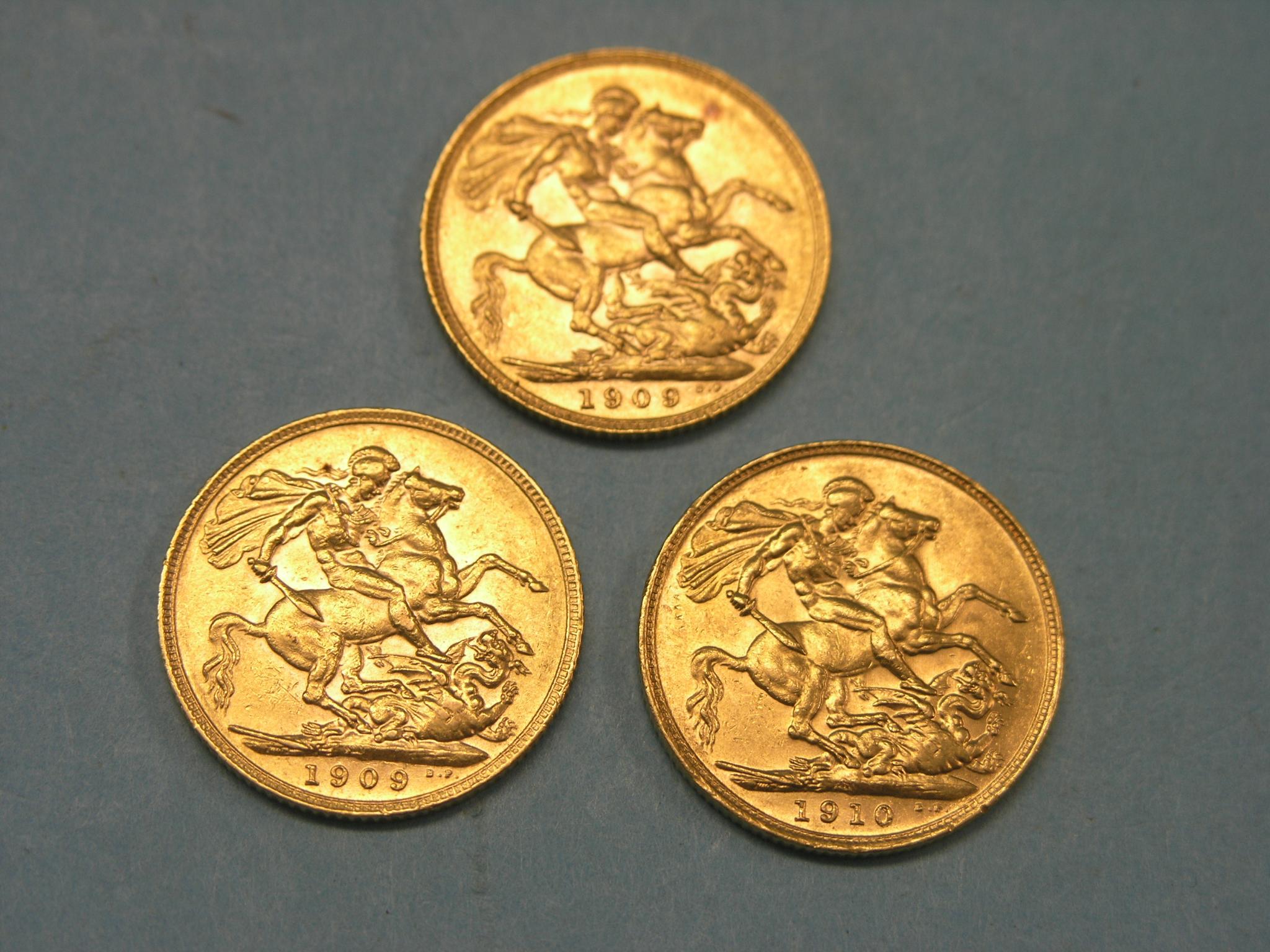 Appraisal: Three Edward VII gold Sovereigns latter Sydney mint