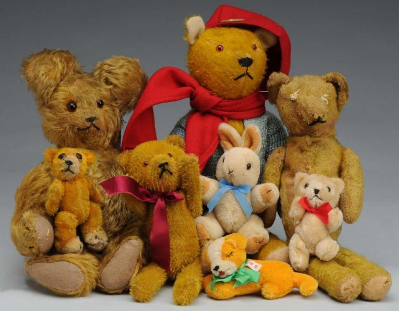 Appraisal: Lot of Old Teddy Bears Animals Description Two yellow mohair