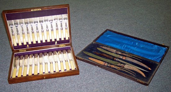 Appraisal: Twelve pairs of fish knives and forks in a case