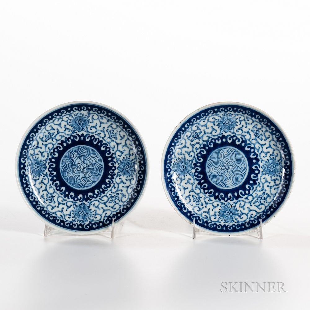 Appraisal: Pair of Blue and White Dishes Pair of Blue and