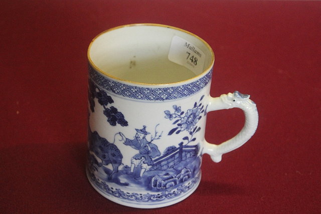 Appraisal: A CHINESE BLUE AND WHITE EXPORT PORCELAIN TANKARD with dragon