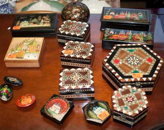 Appraisal: Twelve Russian lacquer boxes and three similar brooches Estimate -