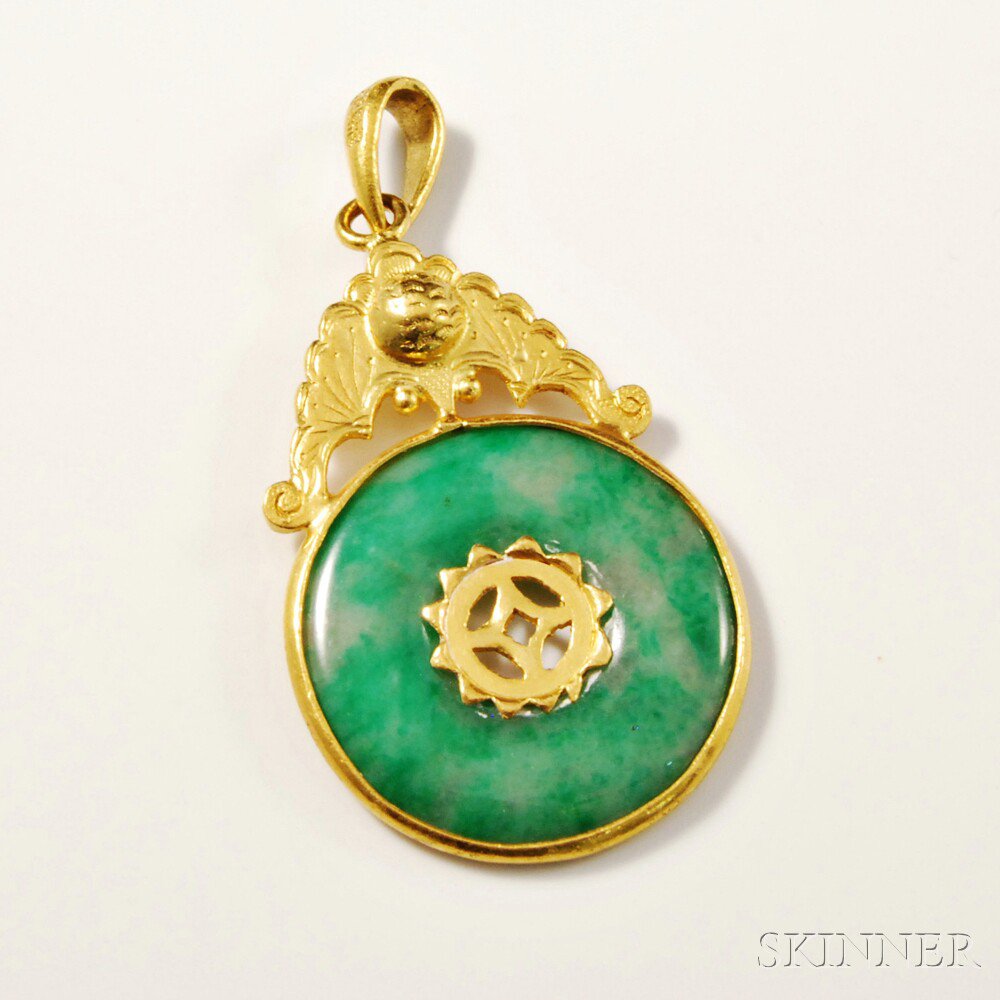 Appraisal: kt Gold and Jade Pendant smoothly carved pi in an