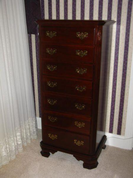 Appraisal: Ethan Allen Lingerie Chest cherrywood with graduated drawers x x