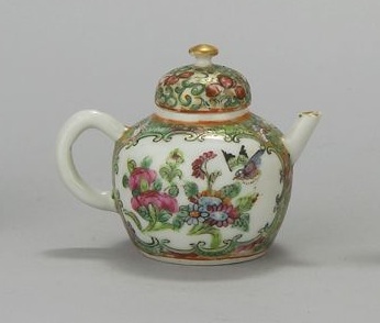 Appraisal: MINIATURE CHINESE EXPORT ROSE MANDARIN PORCELAIN TEAPOT Circa Height