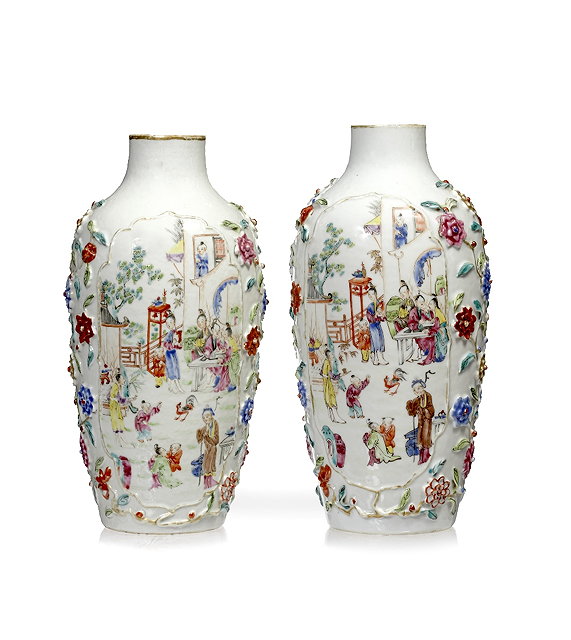 Appraisal: A pair of Chinese white ground porcelain vases th Centuryeach