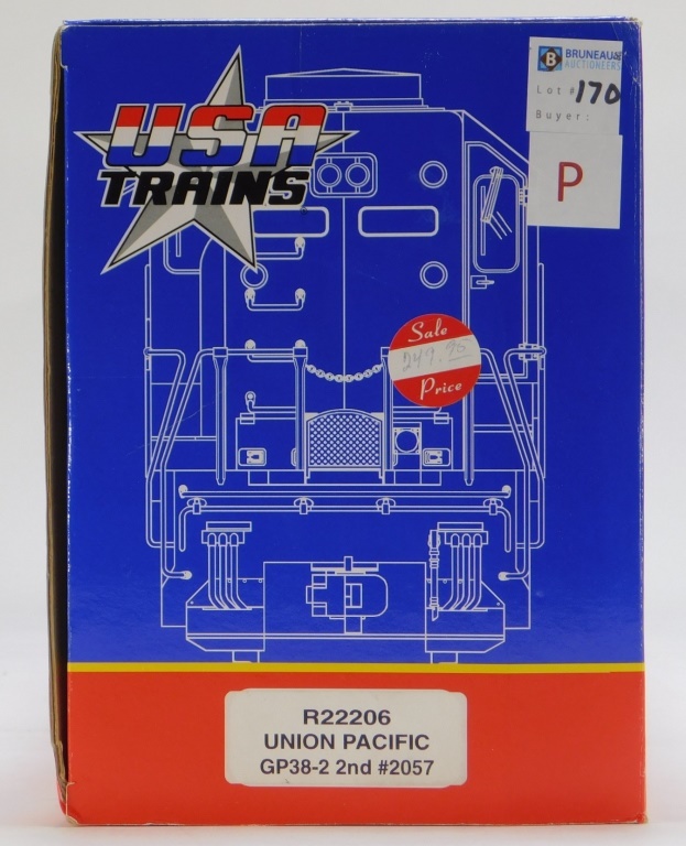 Appraisal: USA TRAINS UNION PACIFIC GP - ND TRAIN MODEL Item