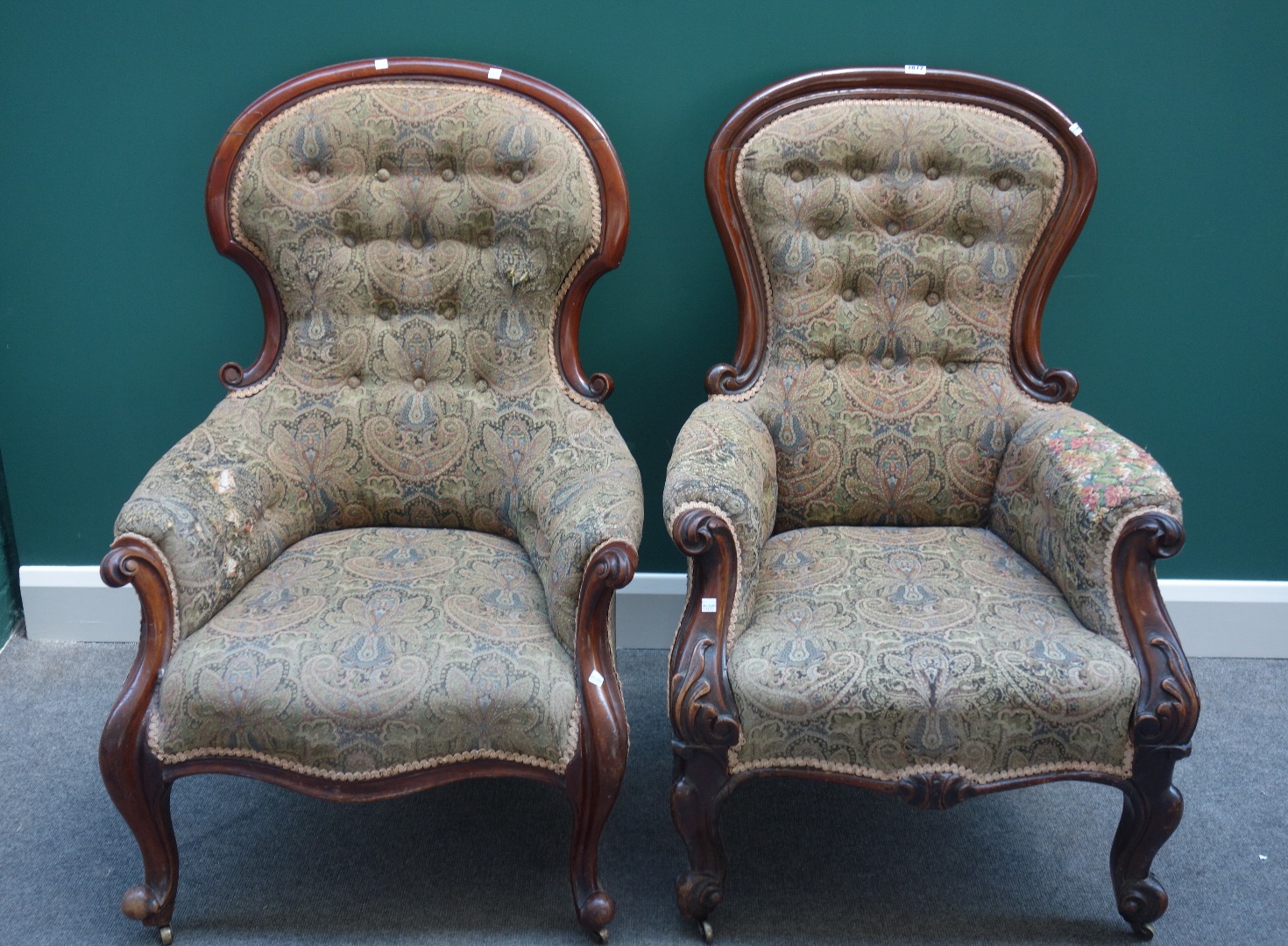 Appraisal: A Victorian mahogany framed spoon back easy armchair with serpentine