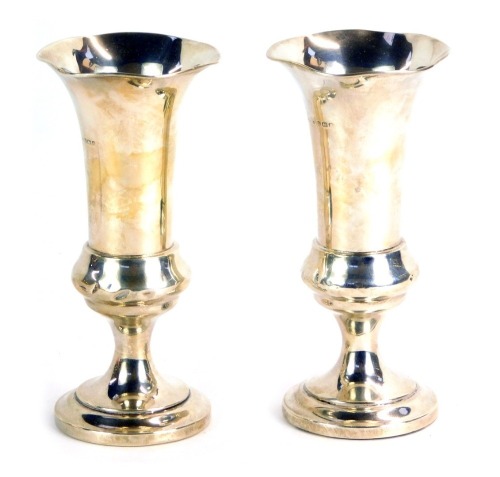 Appraisal: A pair of Edward VII silver fluted vases each with