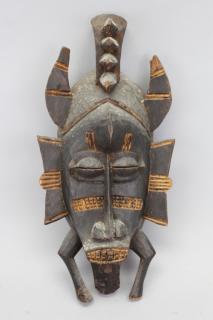 Appraisal: Carved Senufo Tribal Mask Carved Senufo Tribal Mask Size x