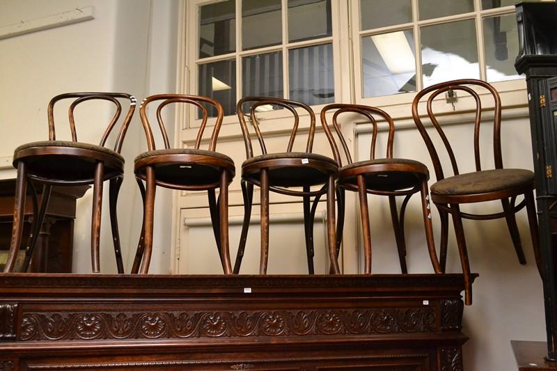 Appraisal: A SET OF SIX UPHOLSTERED BENTWOOD CHAIRS A SET OF