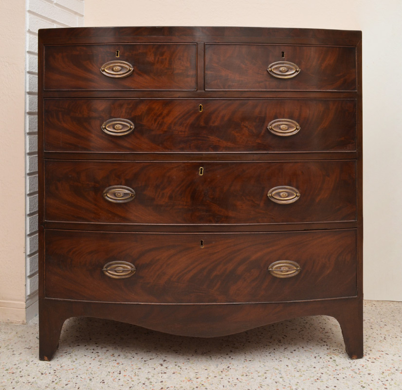 Appraisal: TH CENTURY MAHOGANY BOWFRONT CHEST OF DRAWERS Banded mahogany top