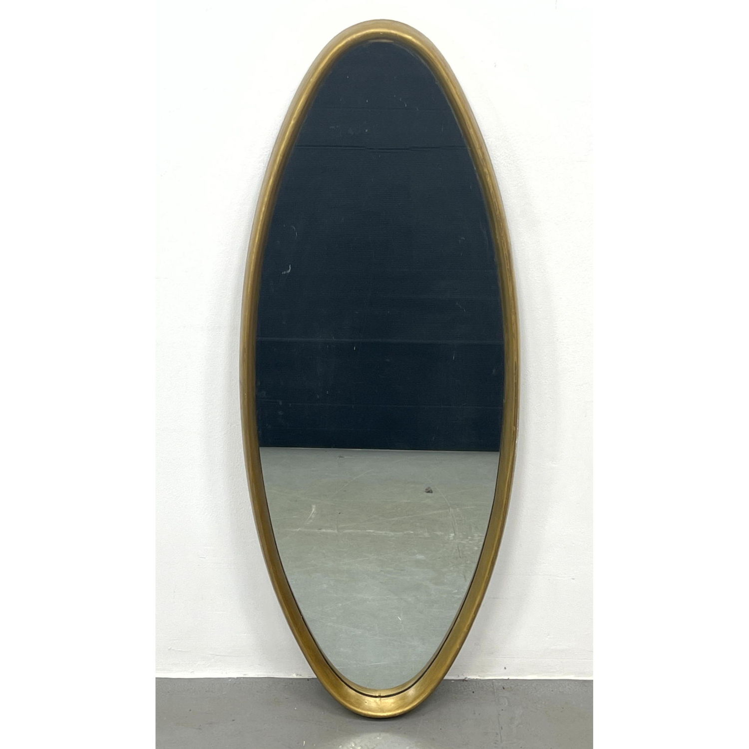 Appraisal: Gilt Frame Oval mirror - LaBarge style Unsigned Dimensions H