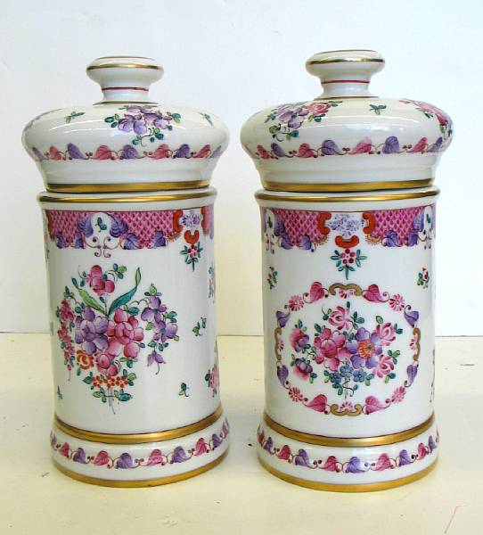 Appraisal: A pair of French Chinese export style porcelain covered canisters