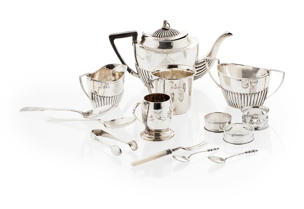 Appraisal: A collection of silver to include a bachelors tea service