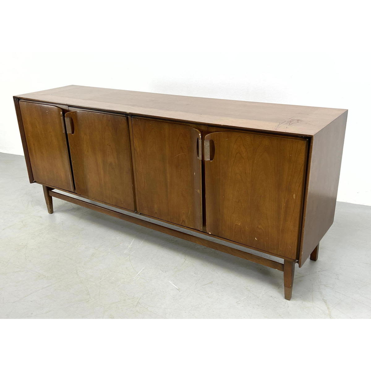 Appraisal: RAMSEUR FURNITURE American Modern Credenza Sideboard Cabinet Curved panels Dimensions