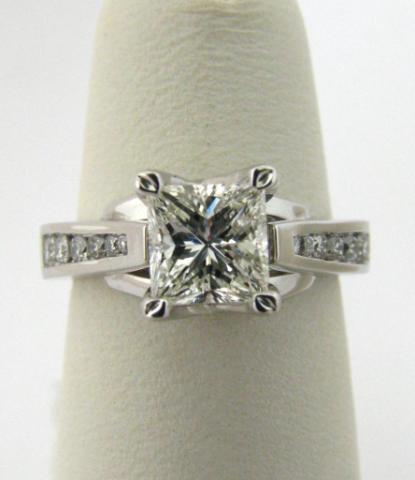 Appraisal: New k white semi mounting with ctw of round diamonds