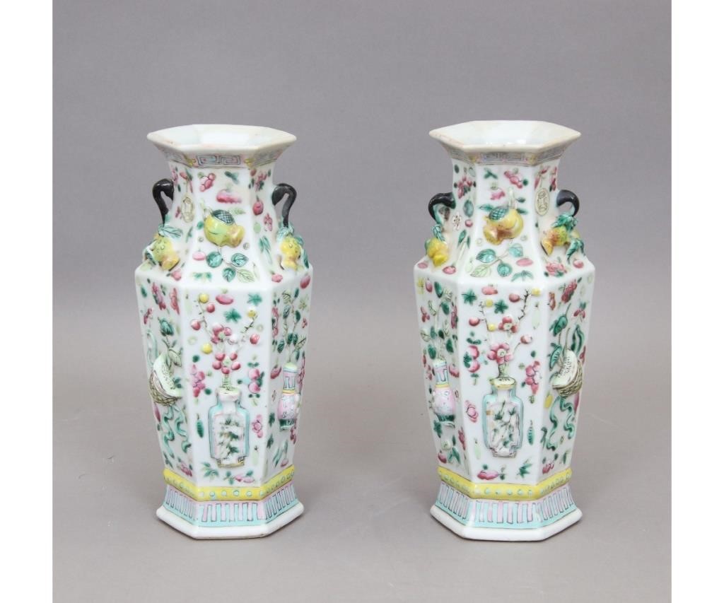 Appraisal: Fine pair of Chinese porcelain vases th c in the