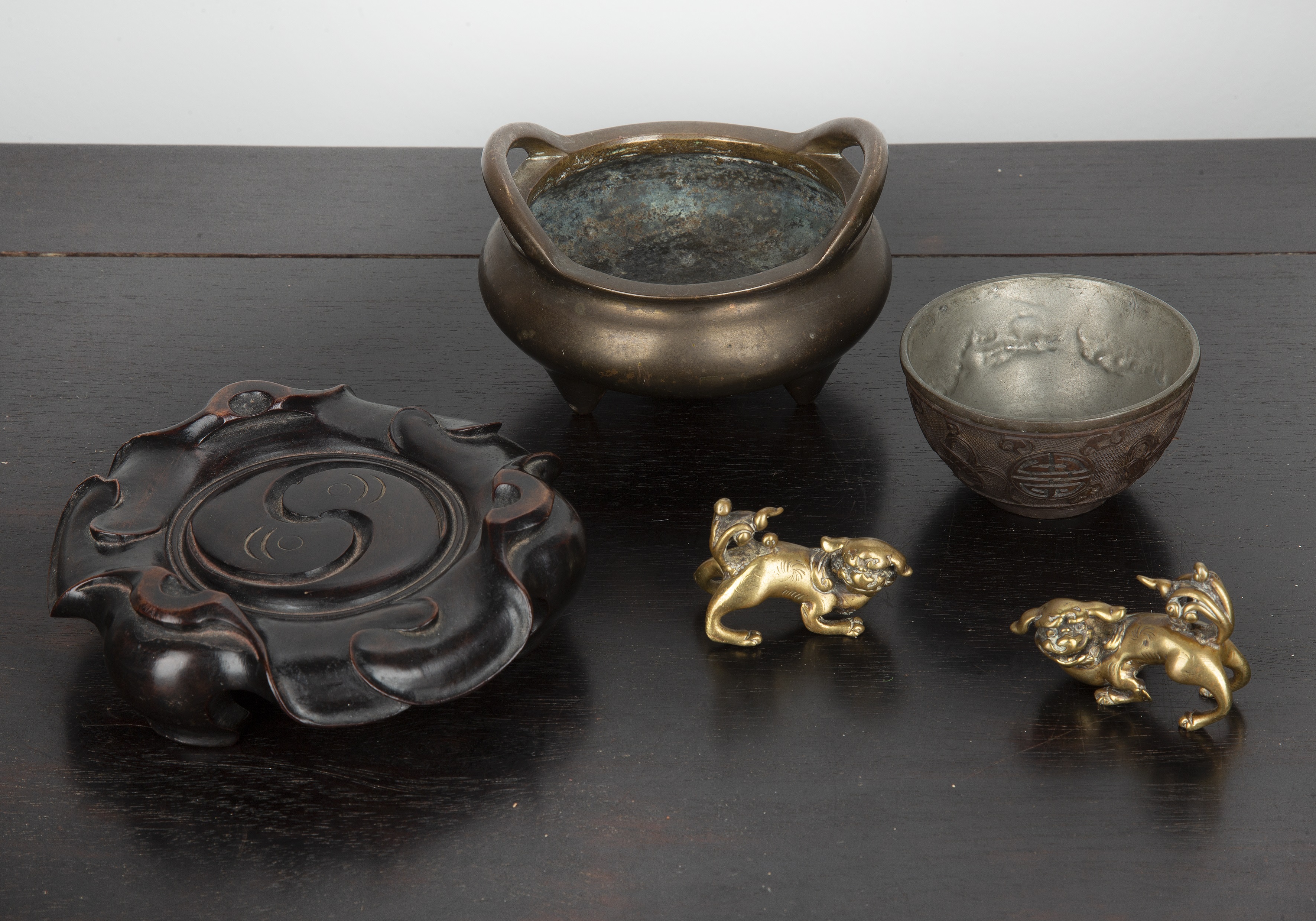 Appraisal: Group of itemsChinese comprising of a bronze censer with loop