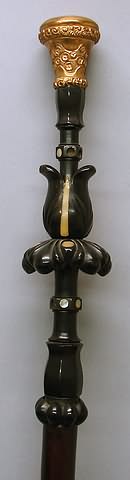 Appraisal: Monogrammed gold handle above black lacquered and abalone-inset flower l